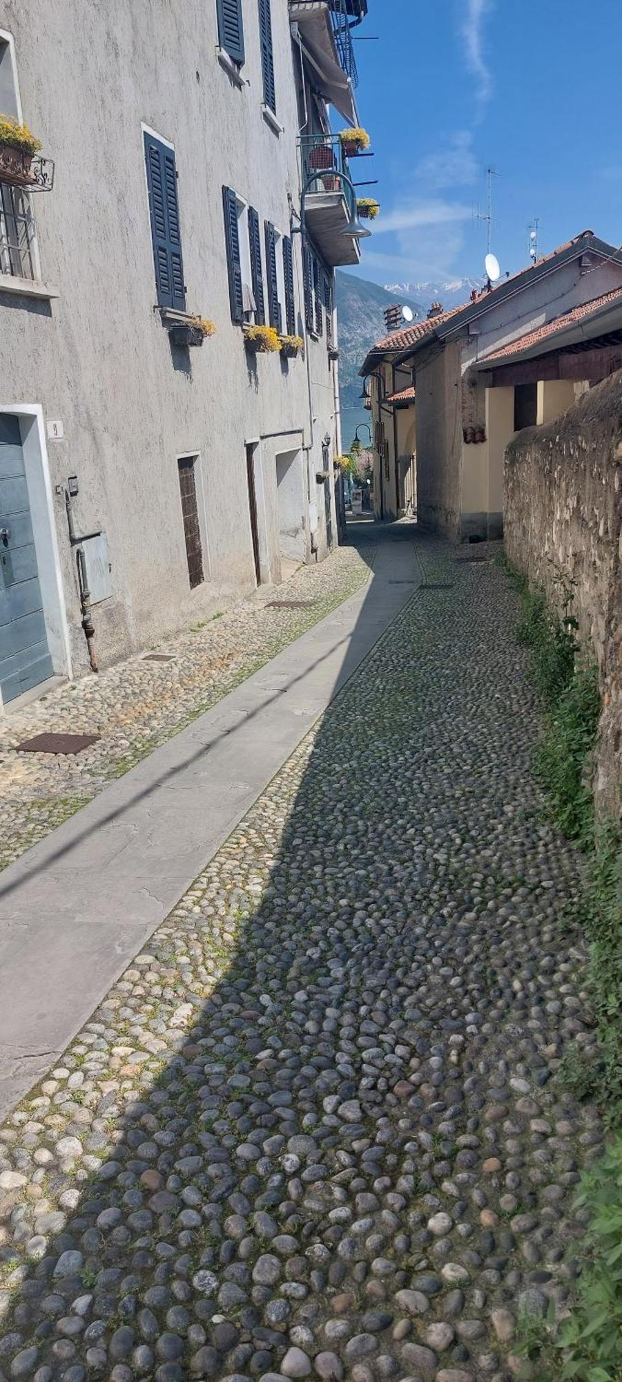 Chez Ary: Sulla Strada Del Lago Clusane Eksteriør billede